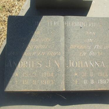 VENTER Andries J.N. 1904-1983 &amp; Johanna M. 1913-1997