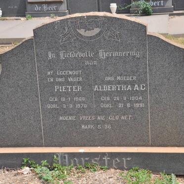 VORSTER Pieter 1906-1970 &amp; Albertha A.C. 1904-1991
