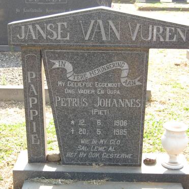 VUREN Petrus Johannes, Janse van 1906-1985 &amp; Catharina Maria Johanna 1908-2002