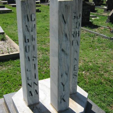 WYK Gert Johannes, van 1922-2001 &amp; Magdalena Christina BRUMMER 1922-1988