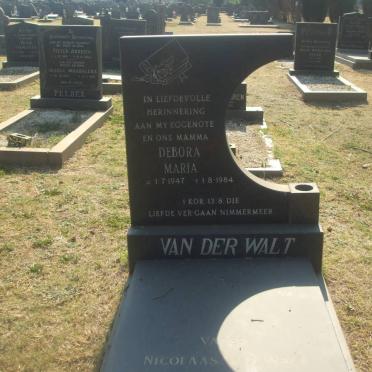 WALT Debora Maria, van der 1947-1984