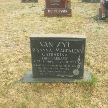 ZYL Susanna Magdalena Catharina, van nee BARNARD 1904-1992
