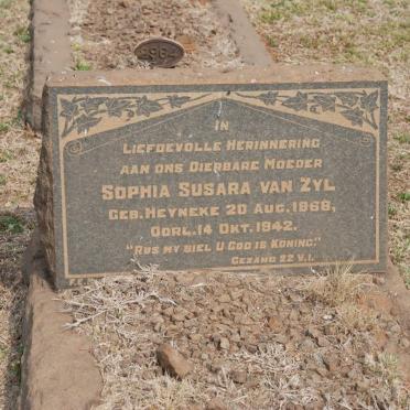 ZYL Sophia Susara, van nee HEYNEKE 1868-1942