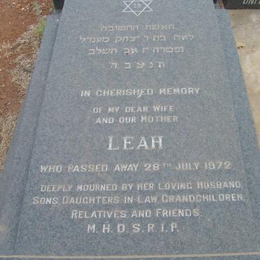 BRICK Leah -1972