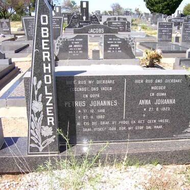 OBERHOLZER Petrus Johannes 1918-1982 &amp; Anna Johanna 1923-??