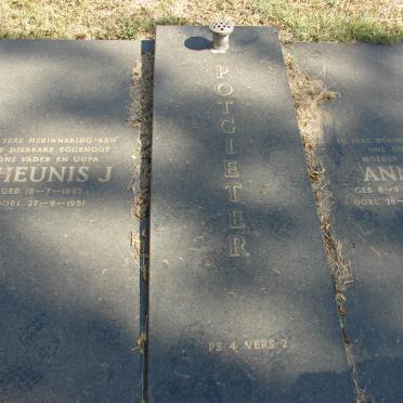 POTGIETER Theunis J. 1895-1951 &amp; Anna C. BOUWER 1908-1996 