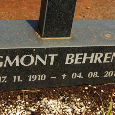 BEHRENS Egmont 1910-2010 &amp; Ursula 1918-2013