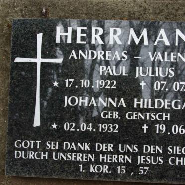 HERRMANN Andreas Valentin Paul Julius 1922-2007 &amp; Johanna Hildegard GENTSCH 1932-2014