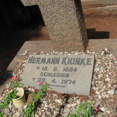 KIUNKE Hermann 1884-1974