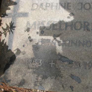 MISSELHORN Daphne Joy nee MCKINNON 1933-1986