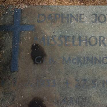 MISSELHORN Daphne Joy nee McKINNON 1933-1986