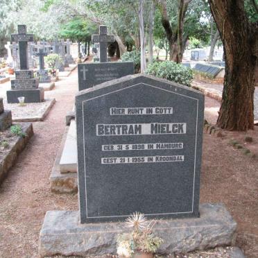 MIELCK Bertram 1898-1955