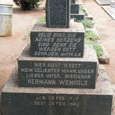 WENHOLD Hermann 1872-1942