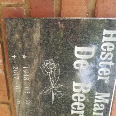BEER Hester Maria, de 1948-2017