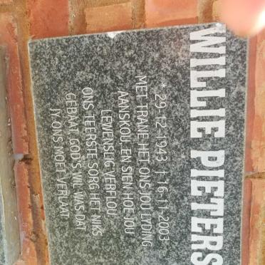 PIETERSE Willie 1943-2003