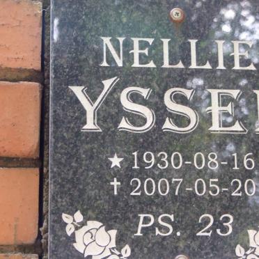 YSSEL Nellie 1930-2007