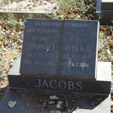 J - Vanne :: Surnames - J