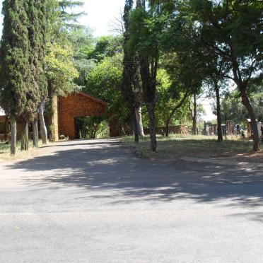 1. Entrance to Donkerhoek cemetery