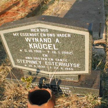 KRÜGEL Wynand A. 1918-1982 :: ESTERHUYSE Stephney 1932-1945