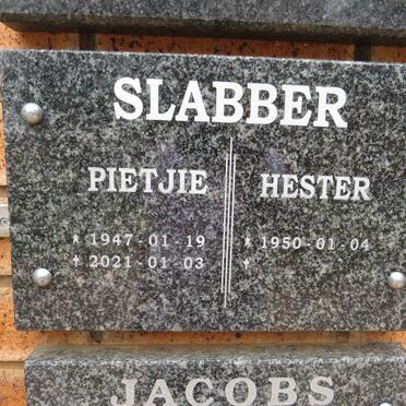SLABBER Pietjie 1947-2021 & Hester 1950- 