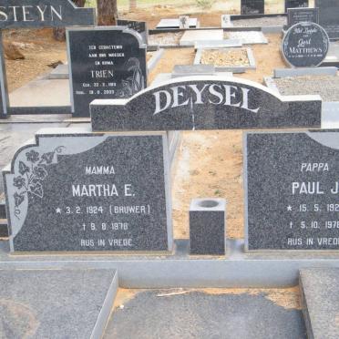 DEYSEL Paul J. 1923-1978 &amp; Martha E. BRUWER 1924-1978
