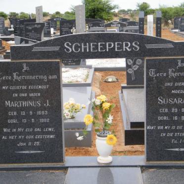 SCHEEPERS Marthinus J. 1893-1982 &amp; Susara D.J. 1894-1983