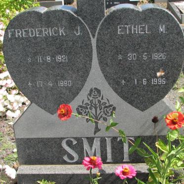 SMIT Frederik J. 1921-1990 &amp; Ethel M. 1926-1995