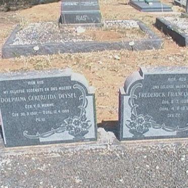 DEYSEL Frederick Francois 18??-1972 &amp; Dolphina Gertruida V.D. MERWE 1901-195?