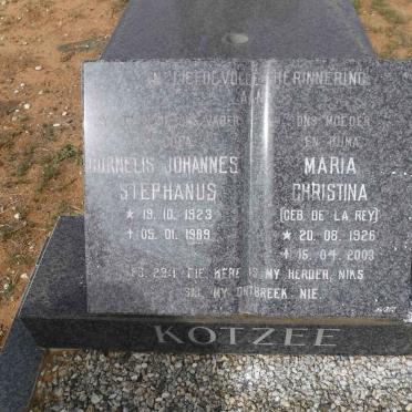 KOTZEE Cornelis Johannes Stephanus 1923-1989 &amp; Maria Christina DE LA REY 1926-2003