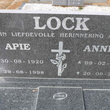 LOCK Apie 1920-1998 &amp; Annie 1925-2017
