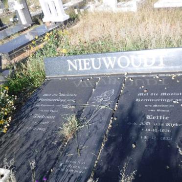 NIEUWOUDT Tielman 1922-2002 &amp; A.D. VAN NIEKERK 1926-2003