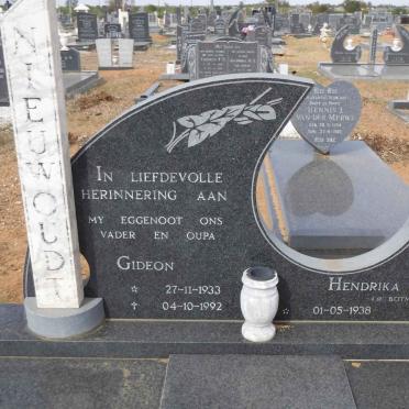 NIEUWOUDT Gideon 1933-1992 &amp; Hendrika Johanna BOTMA 1938-