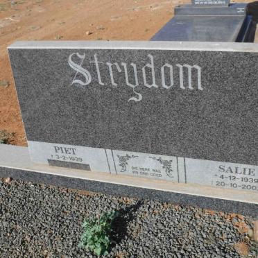 STRYDOM Piet 1939- &amp; Salie 1939-2002