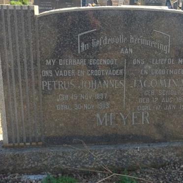 MEYER Petrus Johannes 1897-1963 &amp; Jacomina E. SCHOLTZ 1899-1981