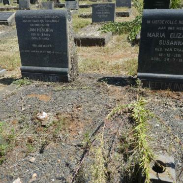NEETHLING Jan Hendrik 1876-1953 &amp; Maria Elizabeth Susanna VAN GRAAN 1881-1967