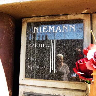 NIEMANN Marthie 1952-2016