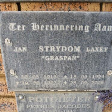 STRYDOM Jan 1916-1993 & Laxey 1924-2008
