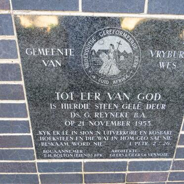 4. Church cornerstone / Kerk hoeksteen 