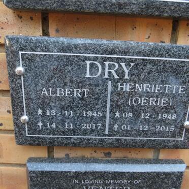 DRY Albert 1945-2017 & Henriette 1948-2015