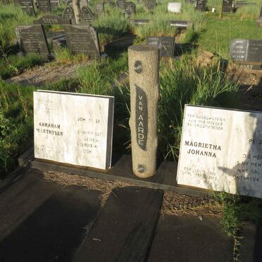 AARDE Abraham Marthysen, van 1918-1978 & Magrietha Johanna 1926-2013_1