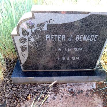 BENADE Pieter J. 1934-1974