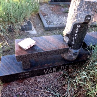 HEEVER Matthys J., van den 1936-1976 :: HEEVER Johan, van den 1960-1980_1
