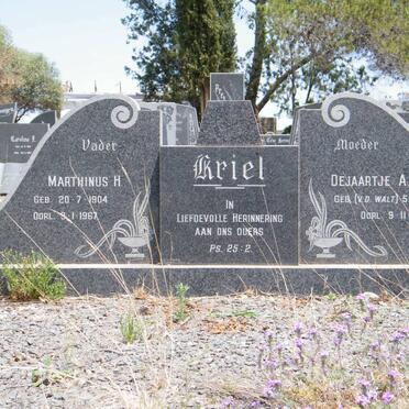KRIEL Marthinus H. 1904-1967 &amp; Dejaartje A.S. V.D. WALT 1905-1967