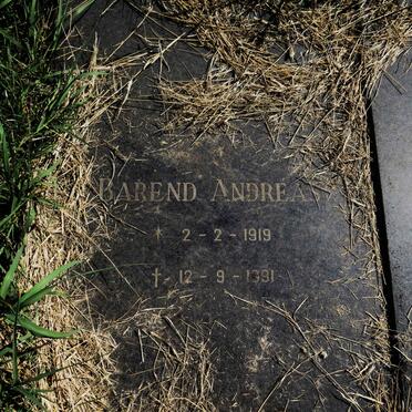 LIEBENBERG Barend Andreas 1919-1991 & Elizabeth Wilhelmina VAN VUUREN 1923-2005 _2