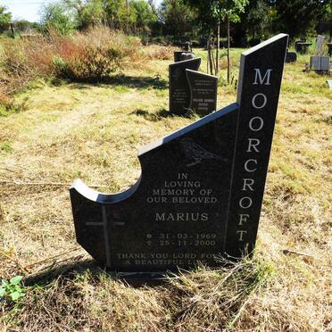 MOORCROFT Marius 1969-2000