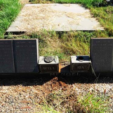 MENGEL William 1926-2011 & Maria Susanna 1928-1997_1