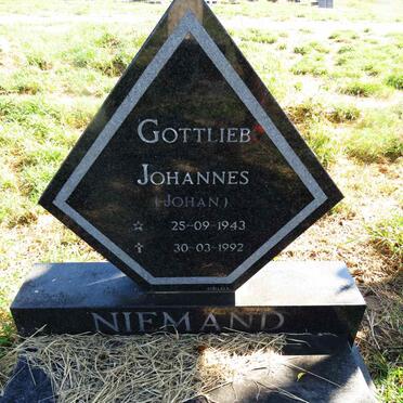 NIEMAND Gottlieb Johannes 1943-1992