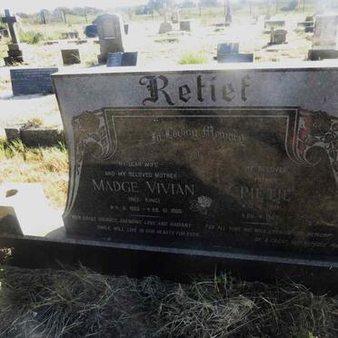 RETIEF Pietie 1901-1967 & Madge Vivian KING 1903-1965