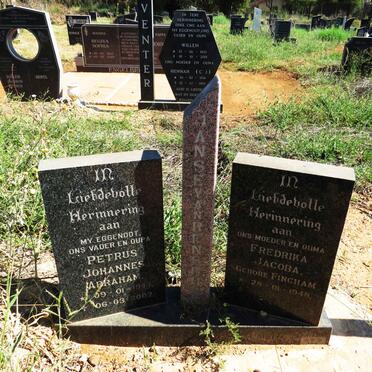RENSBURG Petrus Johannes Abraham, Janse van 1947-2002 & Fredrika Jacoba FINCHAM 1948-
