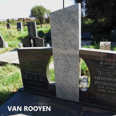 ROOYEN Cornelis Johannes, van 1911-1997 & Hendrika Petronella 1911-1988